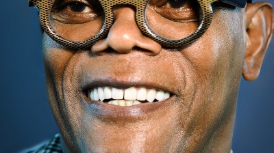 У ДЕФО С ДЖАКСЪН М ФРИЙМЪН К УЕДЪРС Д ГЛОУВЪР П ДЕМСИ