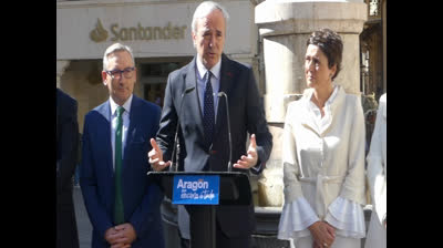 Azcón insiste en debatir con Lambán .Y en que haya menos "barro" en la campaña