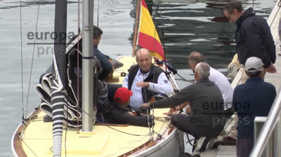 El Rey Emérito llega a Sanxenxo para navegar El Bribón