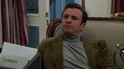 C-12 Amistad Fingida