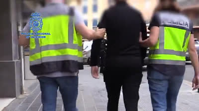 Detienen a tres personas por los cánticos racistas a Vinicus en Valencia