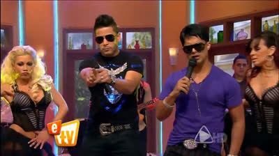 RKM & Ken-Y - Mas (Forever) (En Vivo) - Escandalo TV (HD) (Live)