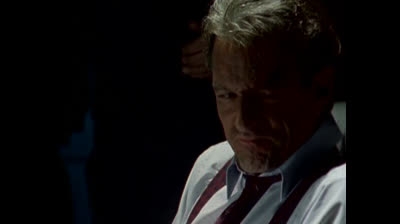 1x21 - un sénateur venu d'ailleurs.