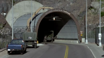 Stargate SG1 3x03 La cumbre (Castellano)