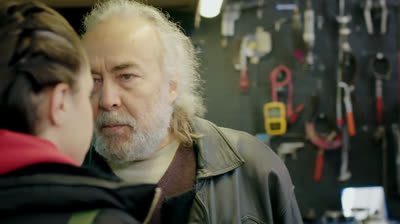 En busca de mi hija (hicran) / capitulo 8 / audio español