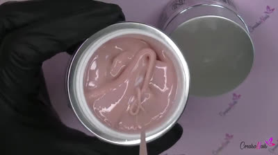 Uñas de gel con efecto mármol: Tutorial de diseño elegante